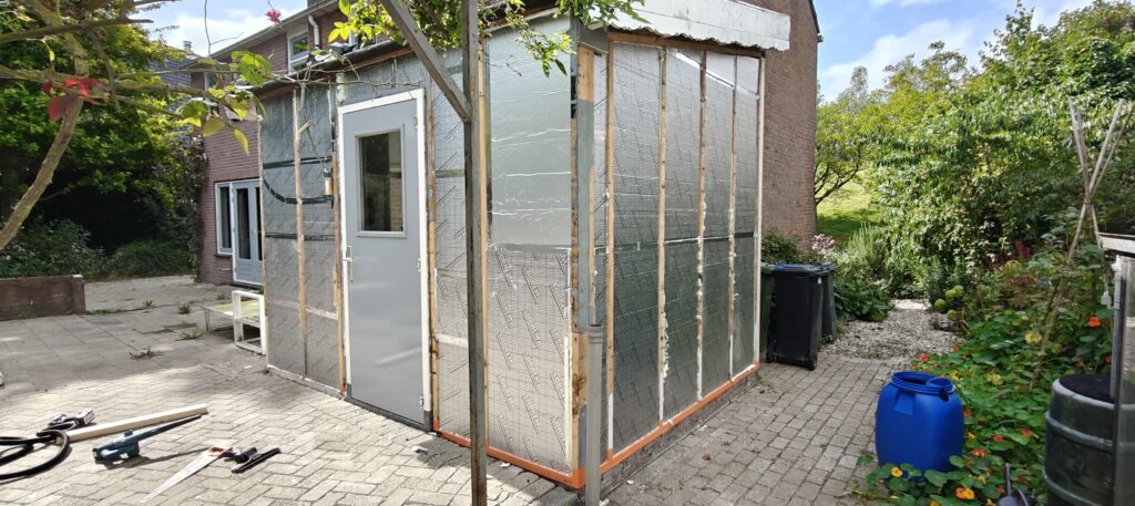 Klusbedrijf in de Krimpenerwaard – gespecialiseerd in bouw, renovatie, schilderwerk, timmerwerk, stucwerk, en complete verbouwingen voor huizen en bedrijven
een rollaag hanenkam vuilmetselwerk
Binnemuren gasbeton cellenbeton
Beton bekisting wapening ijzer ijzervlechten 
klusbedrijf stijger ambachtelijk metselwerk 
renovatie schoorsteen
Klusbedrijf Daan G
Alle klussen in en om het huis zo geDaan
klus en metselbedrijf daang
renovatie onderhoud en verbouw
Vraag vrijblijvend een offerte aan
scheuren in de gevel
voegwerk metselen
klus en metselbedrijf daang
Voegwerk wat bij jouw huisstijl past
Knipvoegen snijvoegen verdieptevoegen 
lood vervangen erker
Vernieuwing van straatwerk en tuinhek
aanbouw verbouwing  (fase 1)